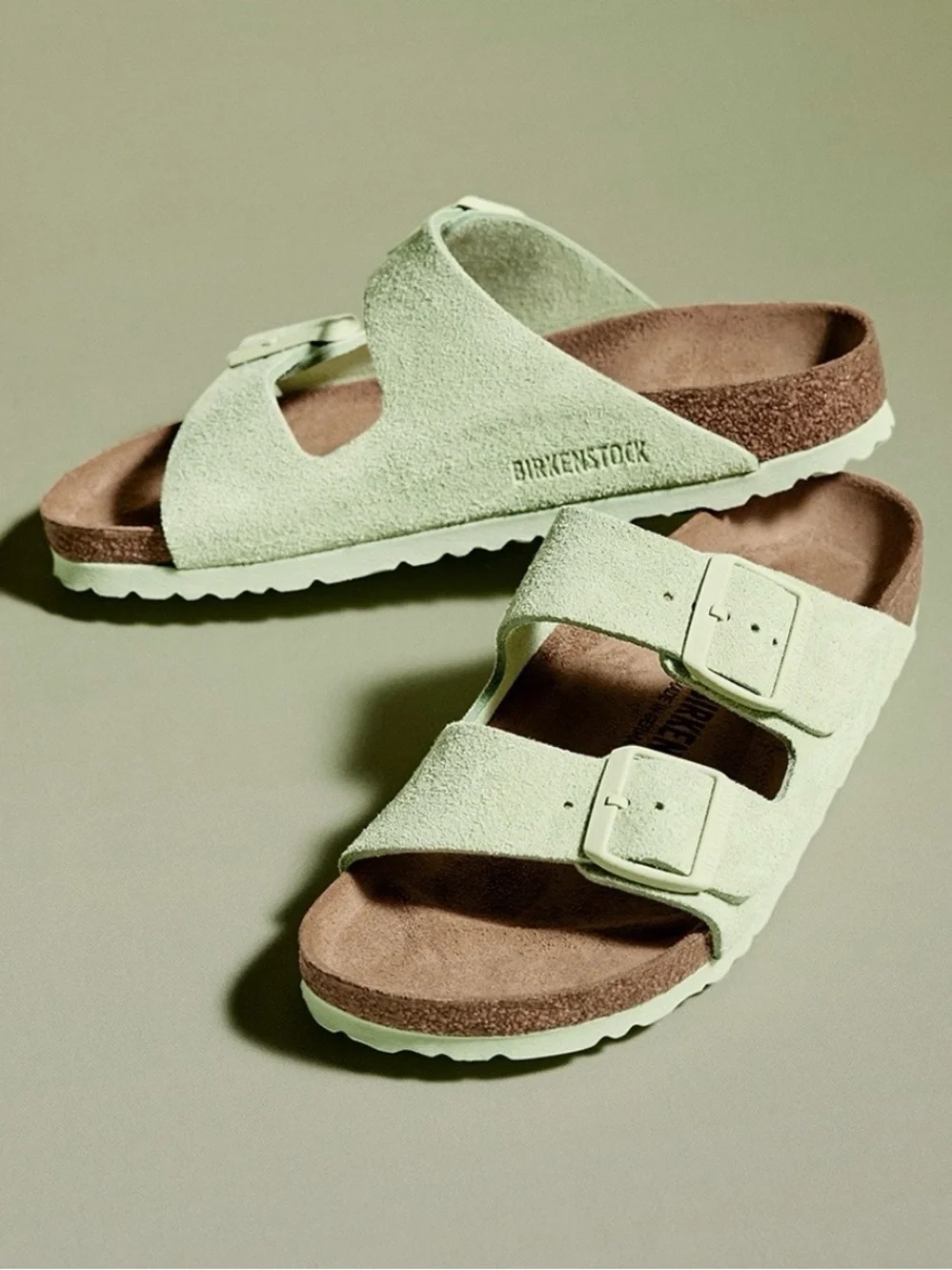 Birkenstock 💅 ARIZONA Faded Lime Soft Suede Leather Sandals Slides 7 7.5 38 41 - Picture 1 of 9